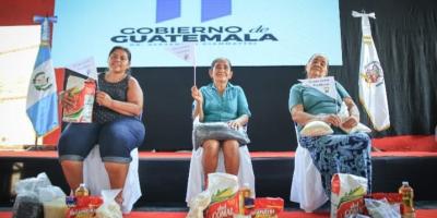 Millares de familias reciben alimentos en El Progreso