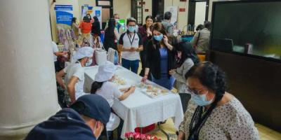 Adolescentes de Medidas Socioeducativas llevaron productos hechos por ellos, al bazar realizado en la Defensa Pública Penal
