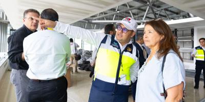 Sector empresarial verifica avances en modernización del Aeropuerto La Aurora