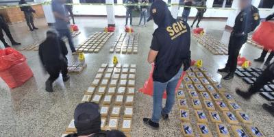 Mingob destaca estrategia para afectar la movilidad de las estructuras del narcotráfico