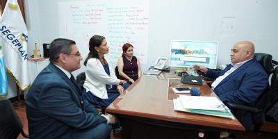 La reunión se llevó a cabo en la sede central de SEGEPLAN. 
