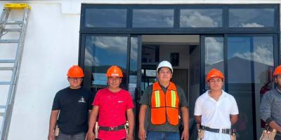 Estudiantes instalan circuito eléctrico de Escuela Taller de Salamá