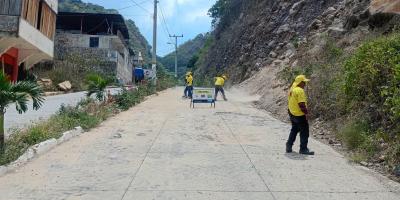 Restablecen la circulación tras derrumbe en San Pedro La Laguna, Sololá