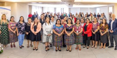 Se realiza un conversatorio en conmemoración del Día Internacional de las Mujeres Rurales