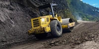 Continúa mejoramiento de carretera que conecta comunidades de Chicamán y Uspantán, Quiché