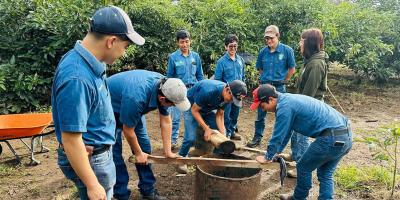 *Fortalecen capacidades técnicas para la conservación de suelos y agua en la formación forestal*