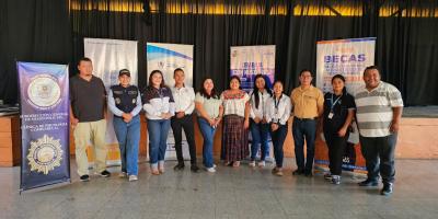 Mintrab brinda orientación laboral a 135 jóvenes