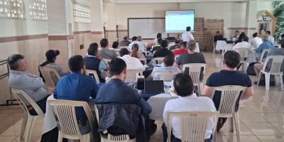Promueven la excelencia académica y la innovación agropecuaria en Quiché
