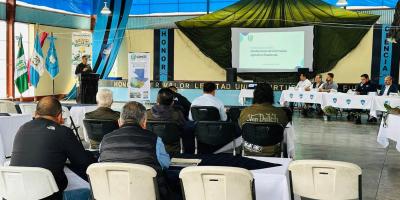 Promueven la excelencia académica y la innovación agropecuaria en Quiché