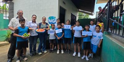 Un arcoíris llega al plato de estudiantes de Suchitepéquez