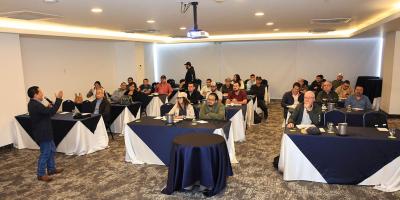 Extensionistas del departamento de Guatemala aprenden el programa Suelos y Agua para el Futuro