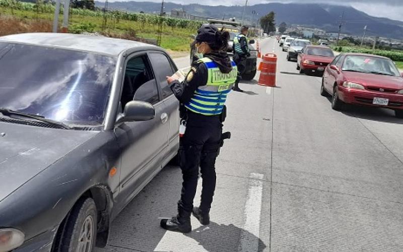 PNC en carretera.
