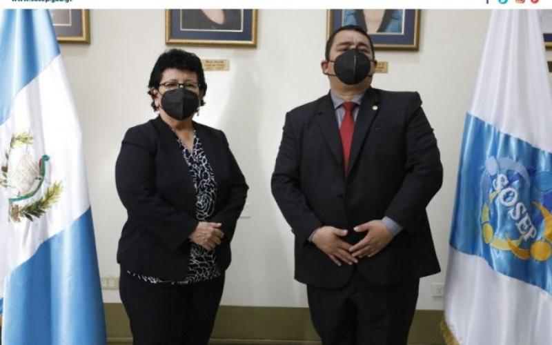 El diputado por Jutiapa, Maynor Castillo, acudió a las instalaciones de SOSEP para reunirse con la secretaria Thelma Portillo.