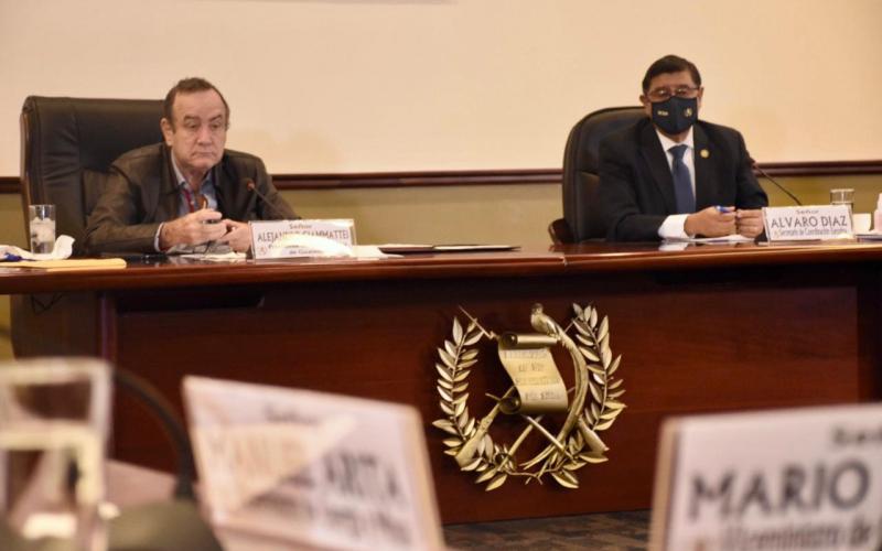 Guatemala, 23 de julio de 2021. El presidente Alejandro Giammattei dirigió este viernes las reuniones con los gobernadores y alcaldes de los departamentos de Izabal y San Marcos.
