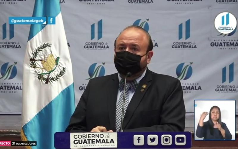 El Ministro de Economía, Antonio Malouf, durante su participación en la conferencia de prensa en el Palacio Nacional de la Cultura.