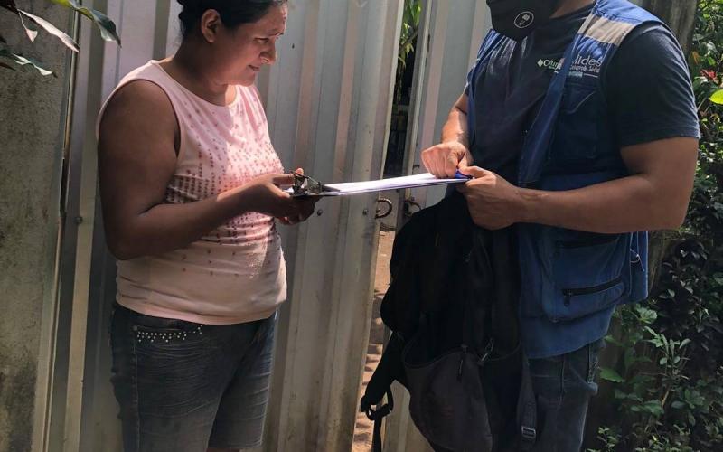 Llenado de FECS para usuaria de Bono Social en Escuintla