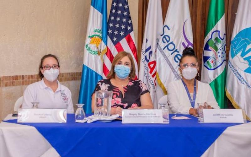 Susecretaria Presidencial de la Mujer, Magaly Duarte. 
