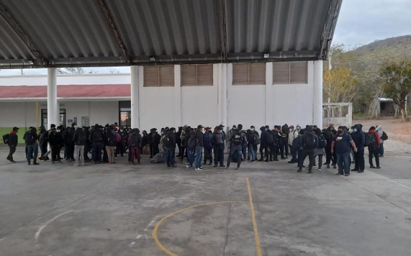 Red Consular atiende a 119 migrantes guatemaltecos rescatados en Oaxaca, México