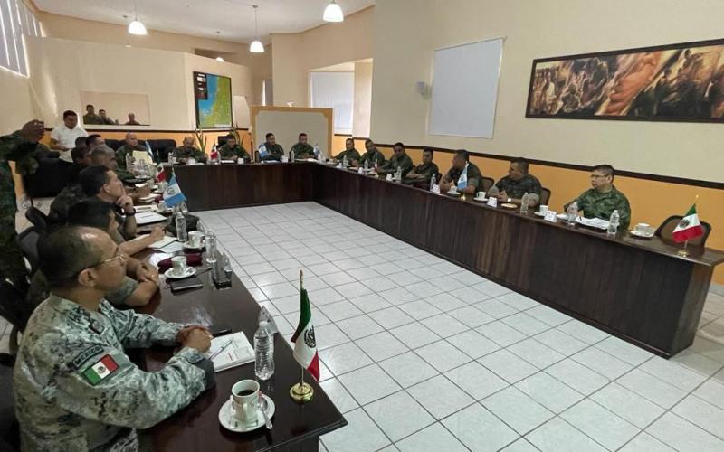 Ejército de Guatemala participó en Reunión de Comandantes Fronterizos Guatemala - México.