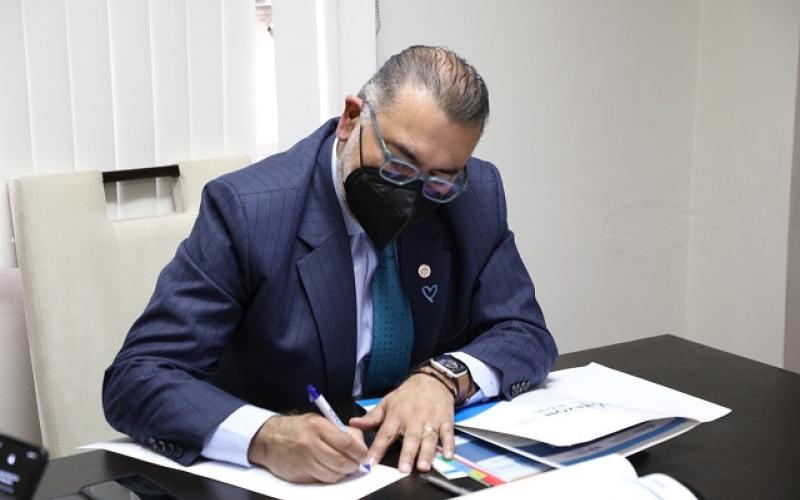 Vicecanciller reafirma compromiso de Minex de trabajar con la SVET para combatir la violencia sexual, explotación y trata de personas