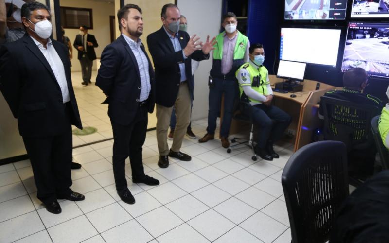 Trabajo interinstitucional fortalece la seguridad en zona 10