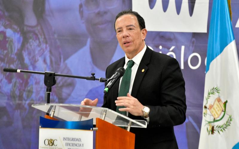 Ministro de Finanzas Públicas 