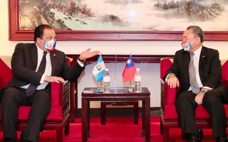 Canciller guatemalteco inicia visita oficial a la República de China (Taiwán) 