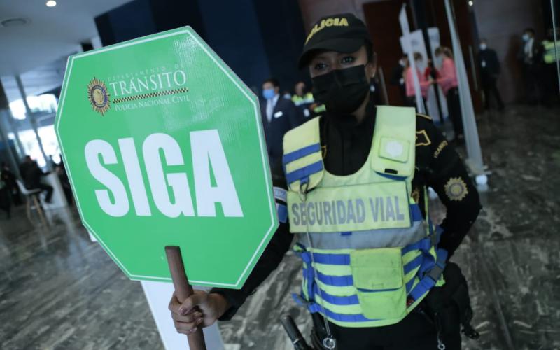 Más de 2 millones de estudiantes recibirán Guía de Educación Vial