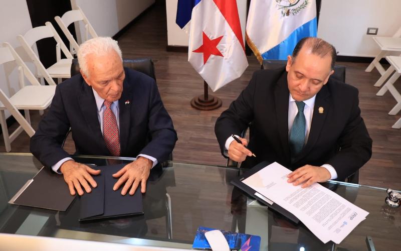 Guatemala y Panamá buscan frenar la pesca ilegal 