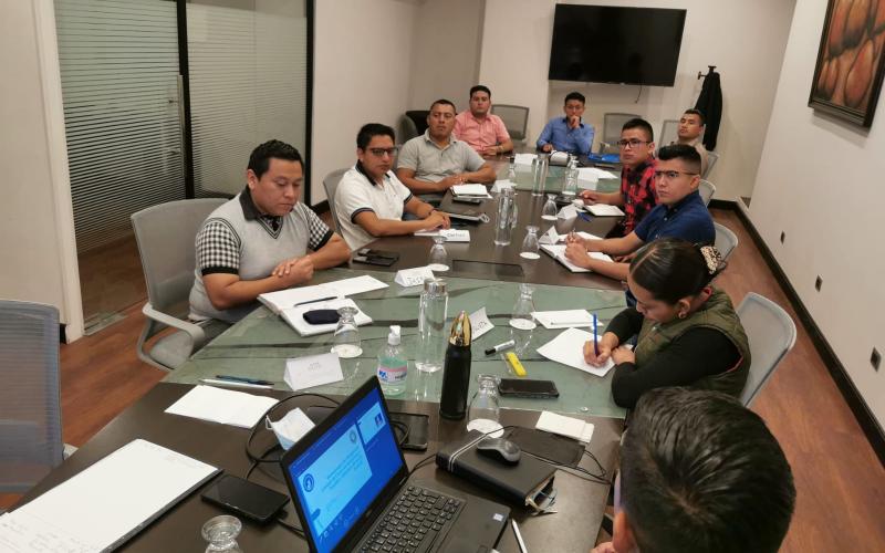 Investigadores de Dipanda se capacitan en nuevas tecnologías