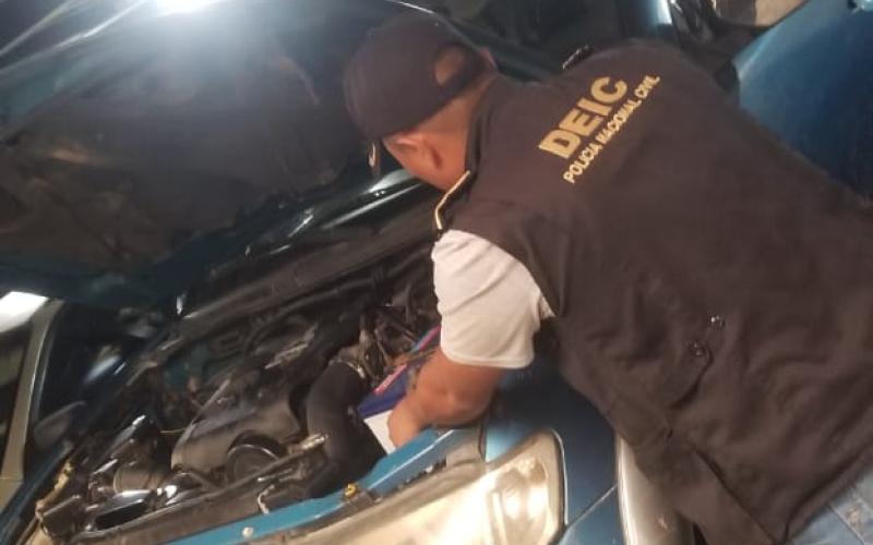 DEIC recupera vehículo con reporte de robo en Totonicapán