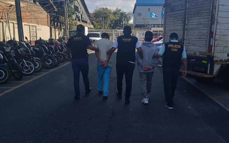 Integrantes de una pandilla capturados por cobro de extorsión