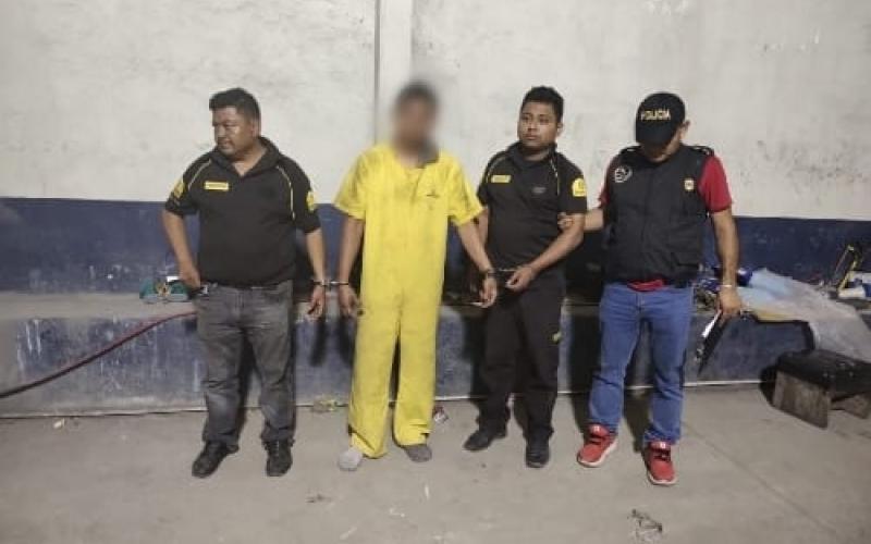 Investigación criminal permite detener a empleados de una empresa por robo