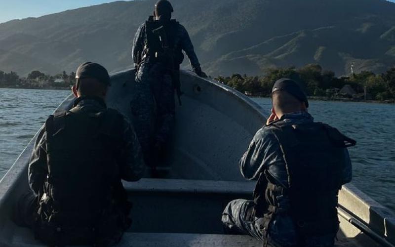Marina de la Defensa Nacional, desarrolla diferentes acciones en beneficio de los guatemaltecos.