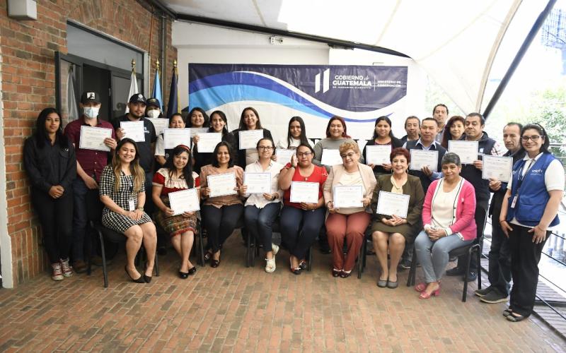 Clausuran diplomado sobre Prevención de la Violencia en la Niñez y Adolescencia