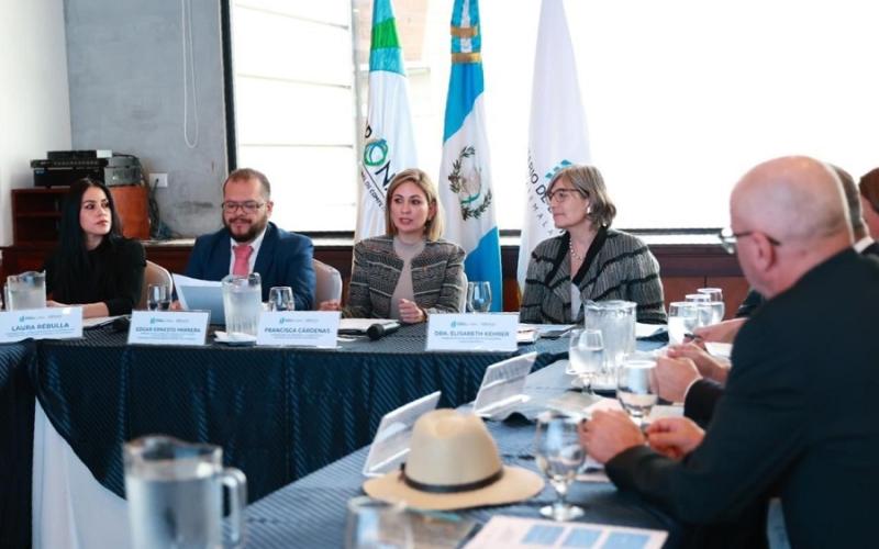 rEUNIÓN