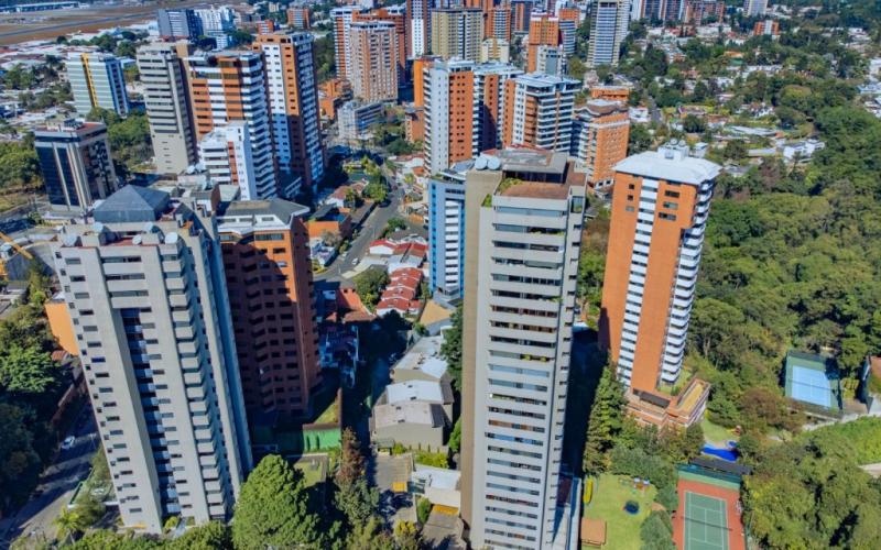 la inversión pública juega un papel fundamental en la economía de un país