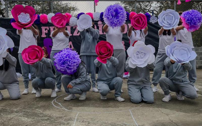 Las jóvenes participan activamente de todas las actividades