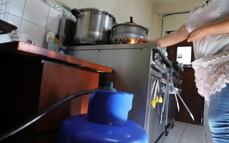 Precios máximos de referencia al consumidor de gas propano con apoyo social temporal vigentes del 11 al 15 de abril de 2023