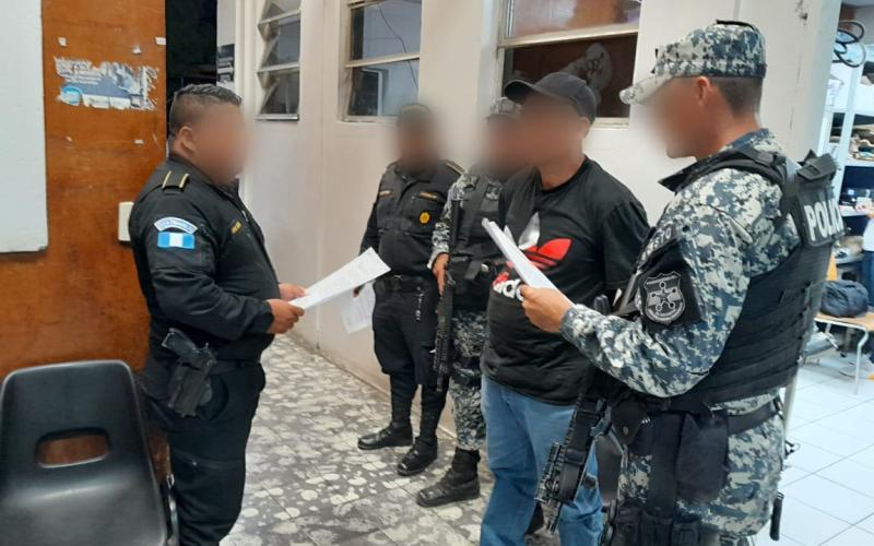 La PNC expulsa a salvadoreño implicado en delitos contra la mujer