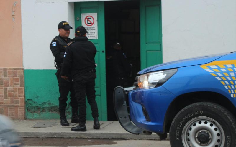 Investigadores desarrollan allanamientos en contra de la pornografía infantil