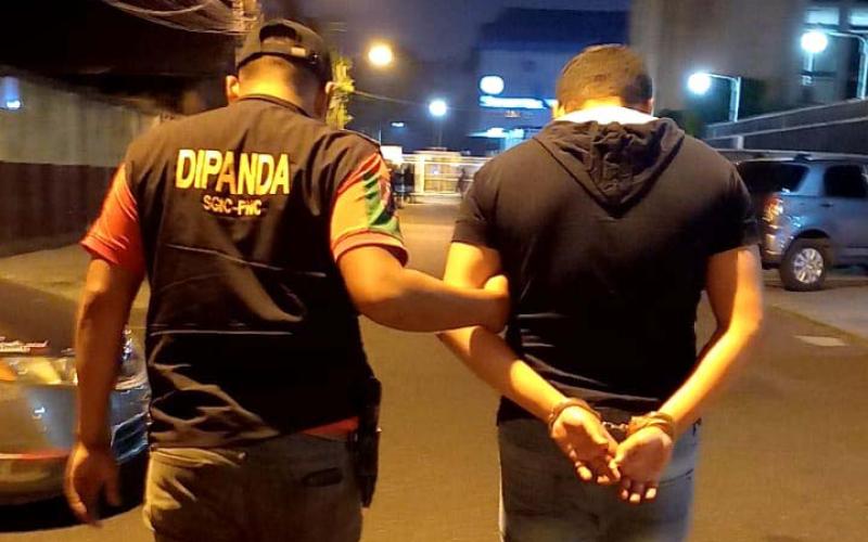 Dipanda captura a tres personas por extorsión