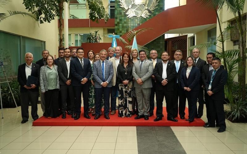 Guatemala y Honduras acuerdan estrategia integral para la cuenca del río Motagua