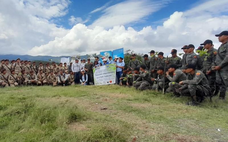 MARN planta más árboles en San Jerónimo Baja Verapaz