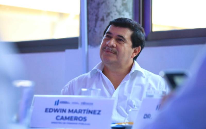 Ministro de Finanzas Públicas 