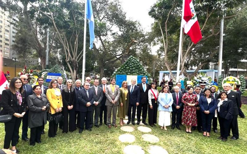 Misión diplomática en Perú conmemora el 202 aniversario de la Independencia de Centroamérica 