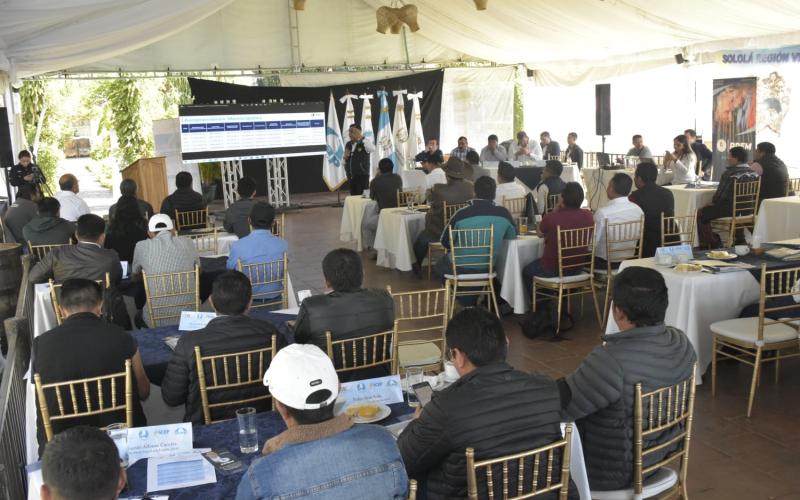 Avanza proceso de transición en gobiernos locales