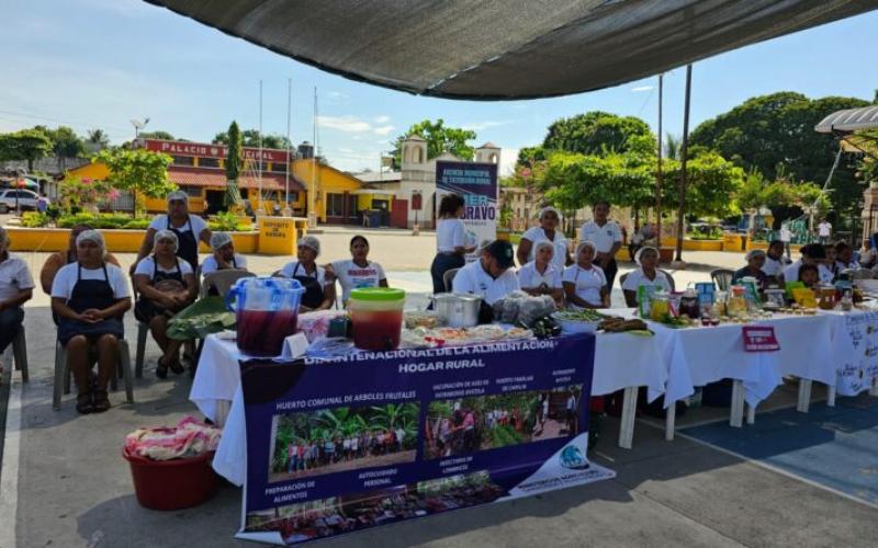 Madres de Zacapa aprenden recetas saludables