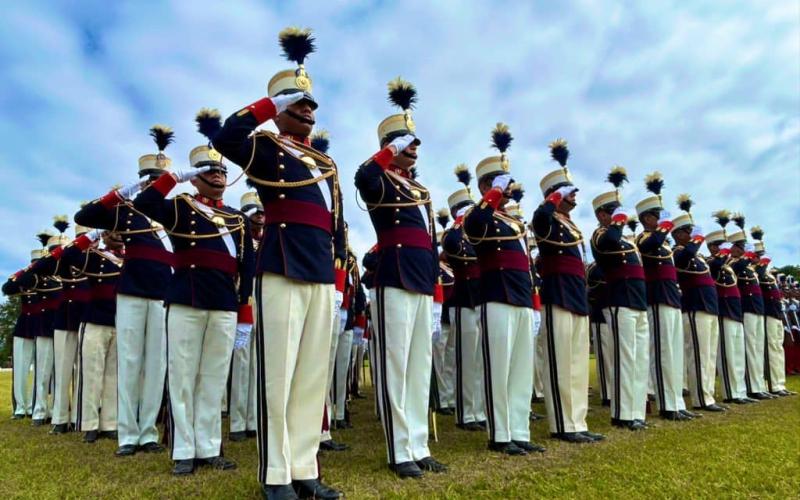 Graduación de Damas y Caballeros Cadetes de la CLIX Promoción de la Escuela Politécnica.