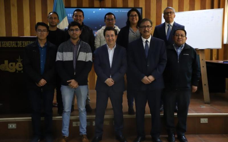Técnicos del MEM son capacitados para el análisis financiero de proyectos eléctricos